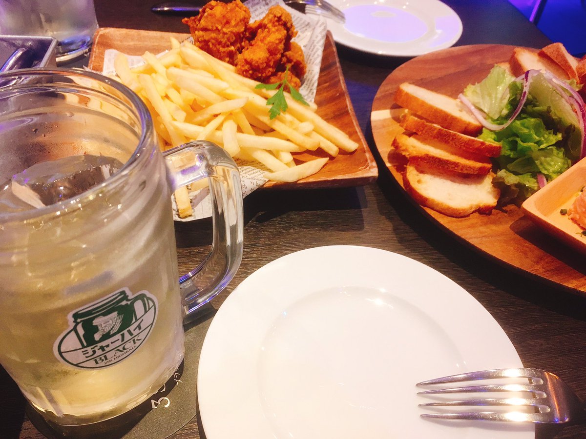g_q7x's tweet photo. 昆布と鰹だしのハイボールが飲める！
#ブラックニッカ #BRUTUS #アト6 https://t.co/3qmOIMOjSO