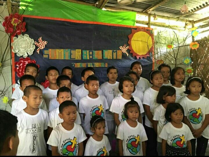 VisimetuoNagi's tweet photo. Outreach programme to El Shaddai Children's home. Thought we were set to bless others but returned more blessed. 
#KVBC #YouthDepartment https://t.co/DlAQ64kUeK