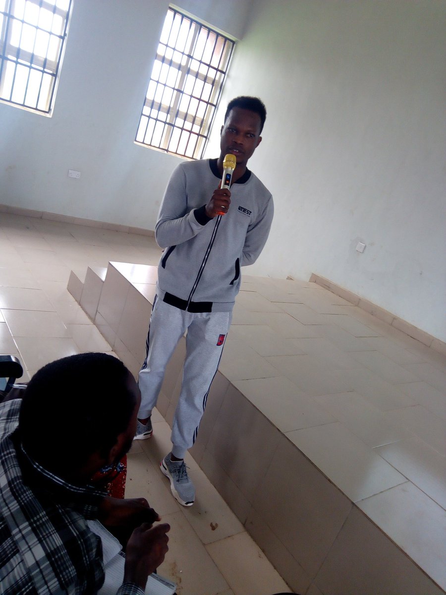 Oluwadamifogore's tweet photo. @dscfuta
@googledevs
@solomonawosupin
@aniediudo
@EricakHanson
#DSCSSA
#DSCFuta
#DSCweek
#TechInspire
#Git
#GitMasterclass 

 Git masterclass going well. This is so much fun and inspiring. Git master class with @115Garage @PlanetNest @FUTAkure @thefutastudent @tedx_futa https://t.co/RUL0evDfMH