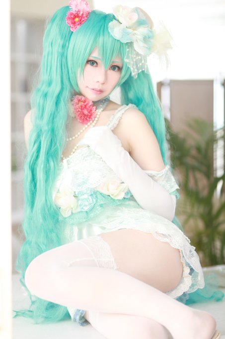 Twitterのコスプレ画像15