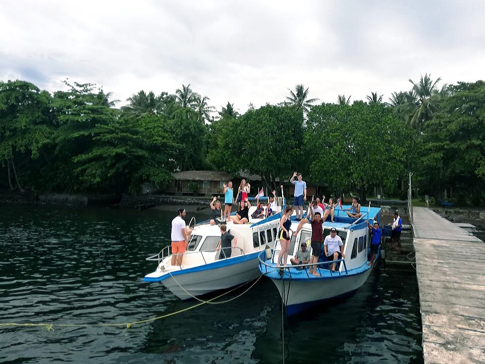 What a great group. Many thanks to our young lovely guests. We would be very happy to welcome you again at the Mapia Resort ;)
celebesdivers.com
#MapiaResort #CelebesDivers #NorthSulawesi #Vacation #LovelyGuests #BunakenSnorkelTrip #BunakenNationalPark #FullDayTrip