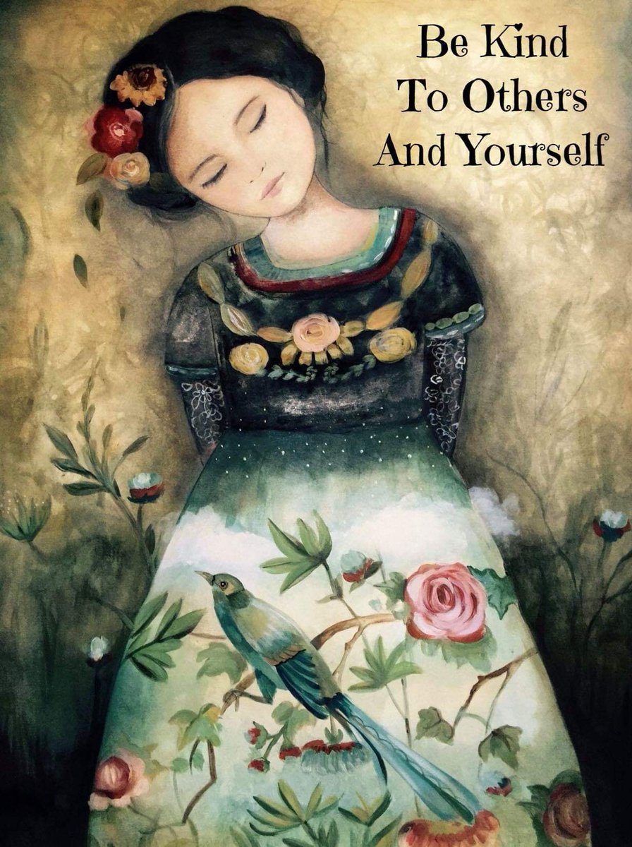 karengholam's tweet image. 