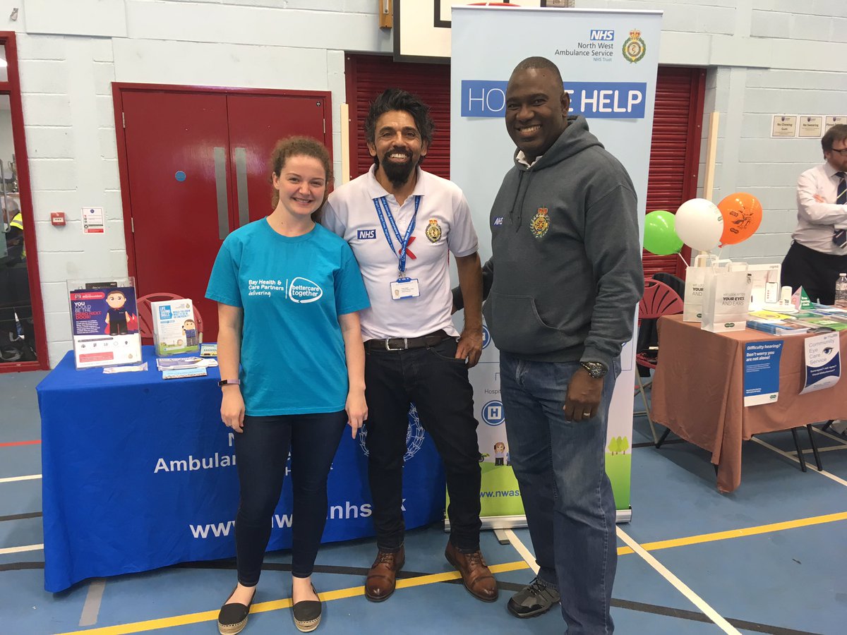 MorecambeBayNHS's tweet photo. We’ve been chatting to @NWAmbulance today at Carnforth #HealthandFunDay about their Patient and Public panel #NWASVoices @CarnforthICC @YunusMogra #engagingcommunities https://t.co/SgRM1P6Uv6