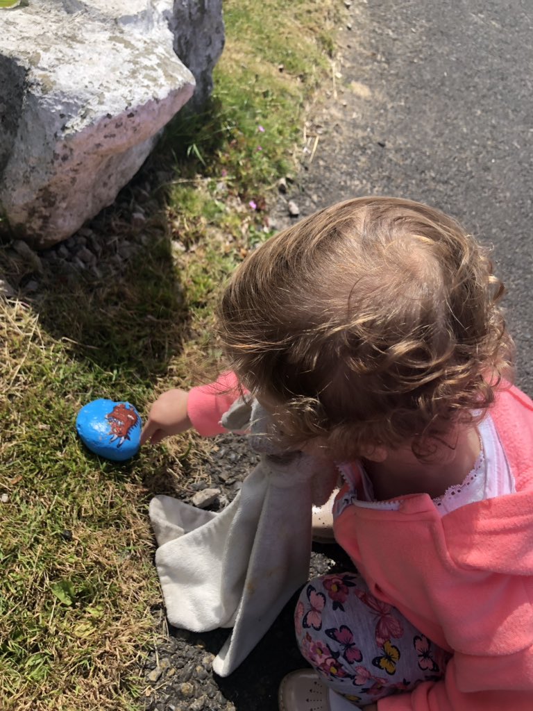 megcevansx's tweet photo. Having a lovely weekend away in Lytham/Blackpool. Bobbie has even found a #ycprocks. We have hidden it again for someone else to find. #thegruffalo #lovereading #favouritebook #books @bolton_pru https://t.co/lZ4CV4rGU0