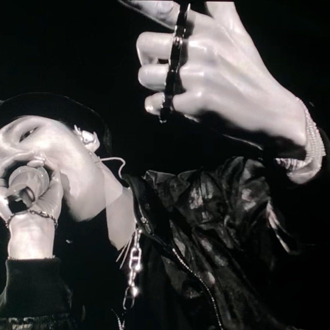 오늘도 손사진폴더에 하나 추가....한김에 타래를 하나 만들어보겟읍니다