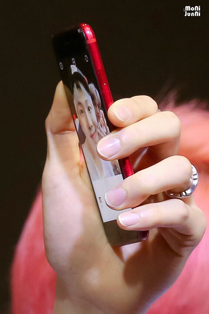 오늘도 손사진폴더에 하나 추가....한김에 타래를 하나 만들어보겟읍니다