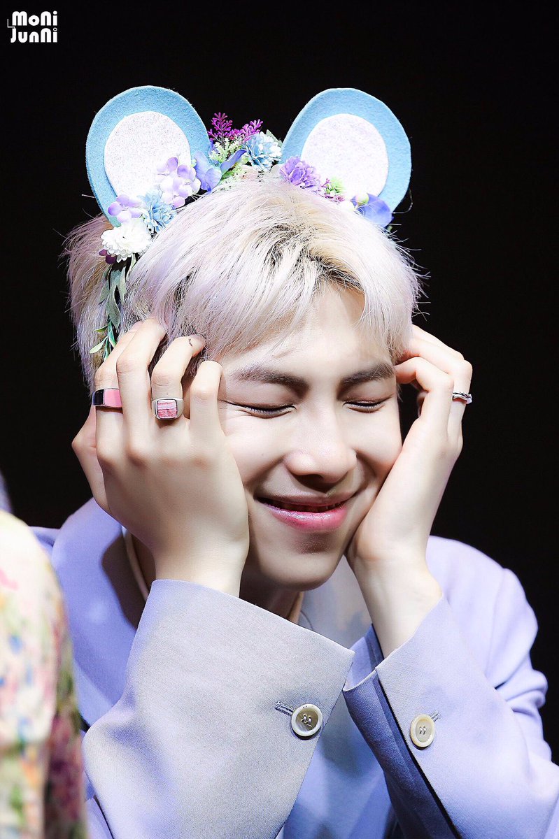 오늘도 손사진폴더에 하나 추가....한김에 타래를 하나 만들어보겟읍니다