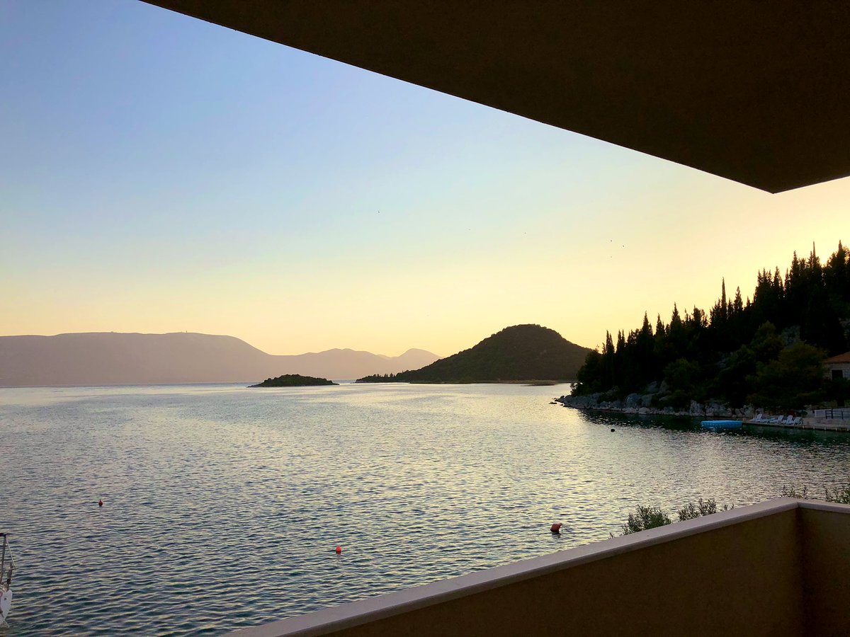 JazbarMatjaz's tweet image. evo mene. #Blace