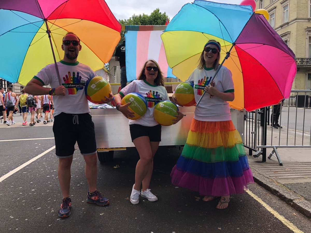 What an amazing day <a href="/PrideInLondon/">Pride in London</a> #u1strong <a href="/bkcoyle/">Bridget Long</a> <a href="/Bswallow27/">Brian swallow</a> <a href="/SomeGoodLife/">Marianne Hanjaras</a> <a href="/JossSmallman/">Joss smallman</a> <a href="/e2324m/">Jonathan Thomson</a> @pneedham_erac <a href="/neelyst/">Scott Neely</a> <a href="/RondaFulford/">Ronda Fulford</a> Enterpride 😍