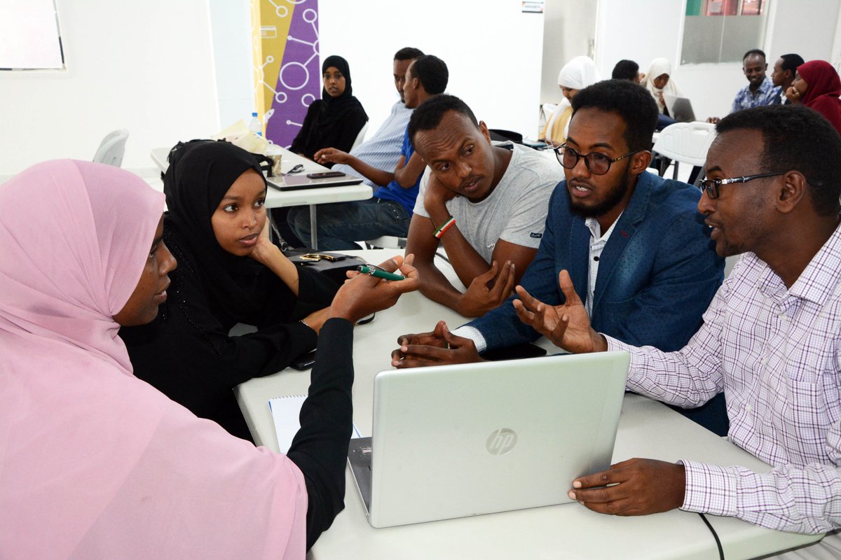 UNDPSomalia's tweet photo. 1 of 2: Young Somalis have this week pitched viable, affordable business ideas for #AlternativeEnergy in #Somali households, as part of a joint UNDP #AcceleratorLabs #innov4som and #charcoalreduction #PROSCAL bootcamp, with support of the #EU, Sweden & Italy #SDGs #inno4dev https://t.co/EutQShcjwX