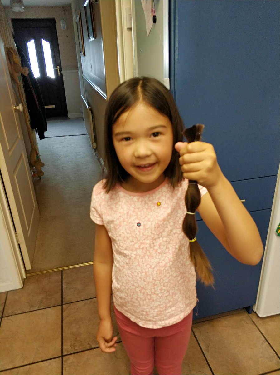 Super proud of my little girl donating her hair to other #LittlePrincesses 👸🏻