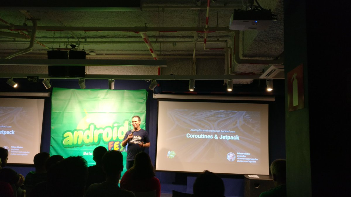 DrCabrales's tweet photo. @nglauber espalhando a palavra das coroutines no #AndroidFestBH https://t.co/UJtr2MCytv