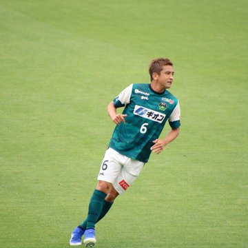 稲本潤一の年俸推移と総年俸は 現在は現役か引退してる スイミージャーナル