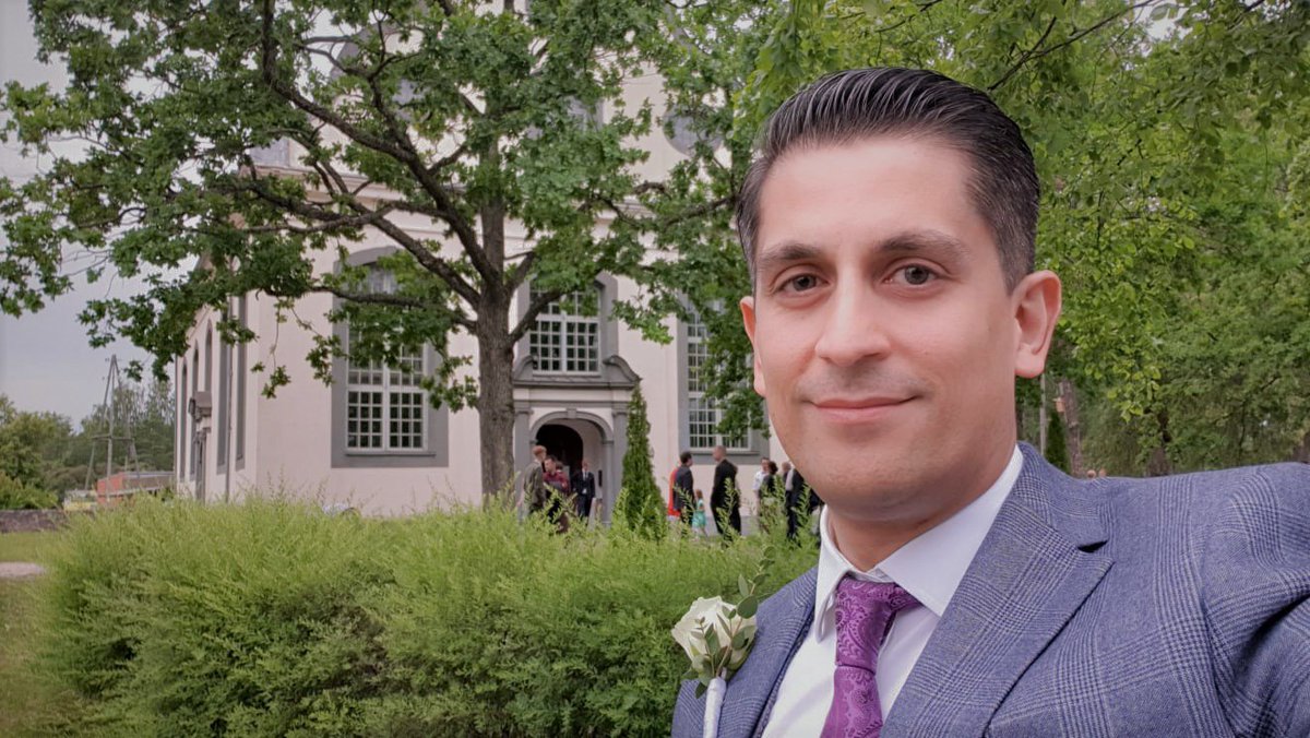 46+ Alessio Rastani Wife Gif