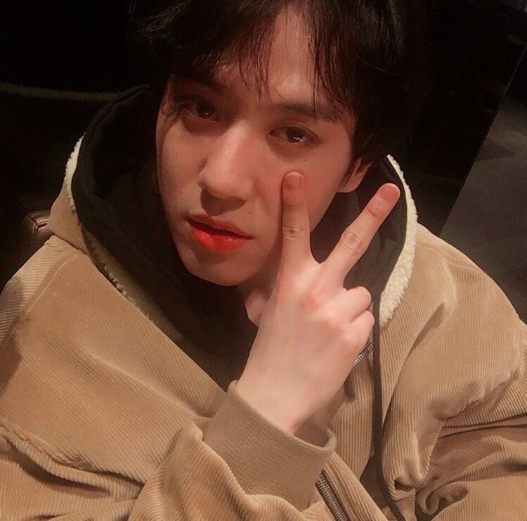 realgot7quotes's tweet photo. he’s babie 🥺 and i’m mommie 😌

[#ahgaseselcaday #igot7selcaday] https://t.co/Eh0WhsbKN5
