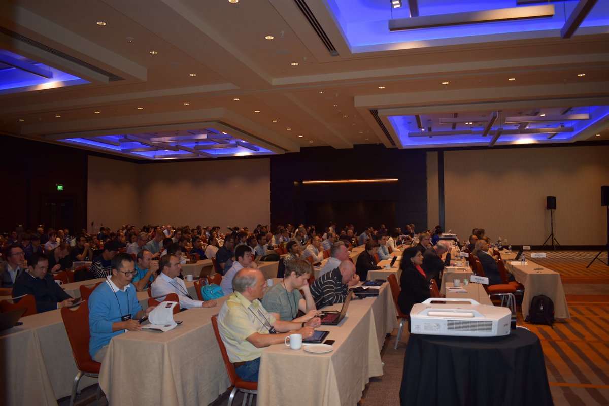 ComputerSociety's tweet photo. As a special promotion for registrants of IEEE SERVICES 2019, the IEEE Computer Society is offering five free services-related articles from a selection of its renowned, peer-reviewed technical publications. Access them at https://t.co/6NJg2QnWf4 
#services2019 #ieeecs https://t.co/pDqGhhjZRL