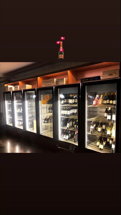 La nostra #libreria dei #vini #ristorantedonatocalvizzano #champagne #spumante #bollicine