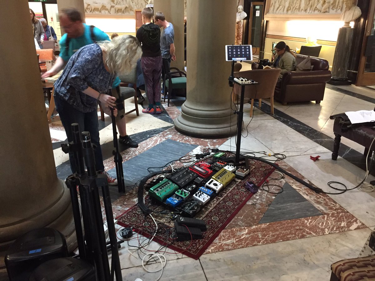 RussHogarth's tweet photo. Great to see my superstar rock โnโ roll friends @azizibrahim56 & #JohnnyJay today @HarrisPreston ๐ซ๐ซ ~Russ @CCG_UK @CCG_NIG #FestivalOfMusicAndCulture https://t.co/vsWsPcpgZq