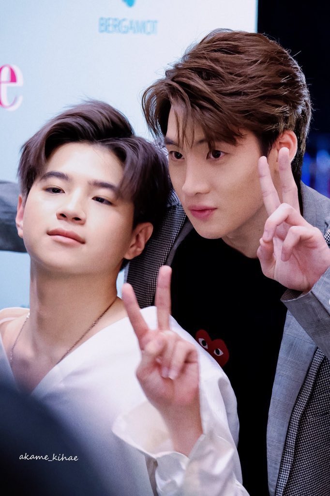 keemye's tweet photo. @2wishhappiness @trasherbangkok @bplannnnn @m34nismind Thank you for choosing them.We'll always be there for you and them.

©cr logo
#datenight
#2wish https://t.co/mNo2Rbl1Lx