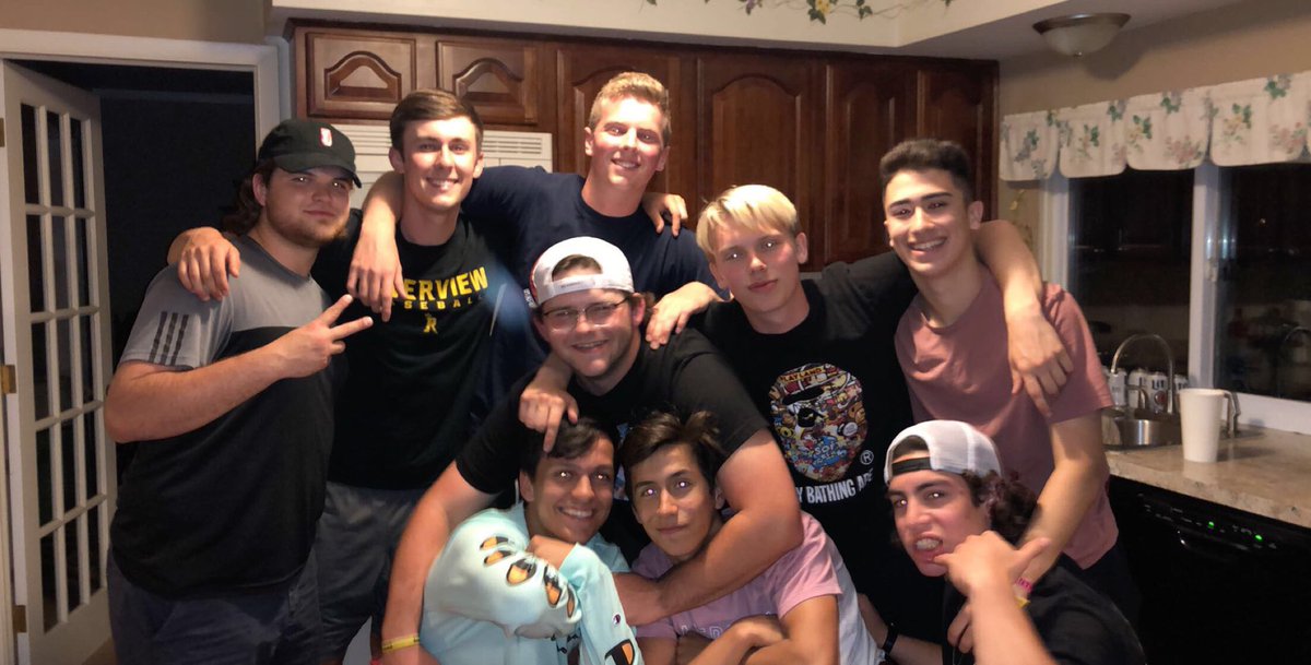 juliogarza24's tweet image. Happy to my brother!!! Hope it’s a great one sean, you deserve it brother❤️