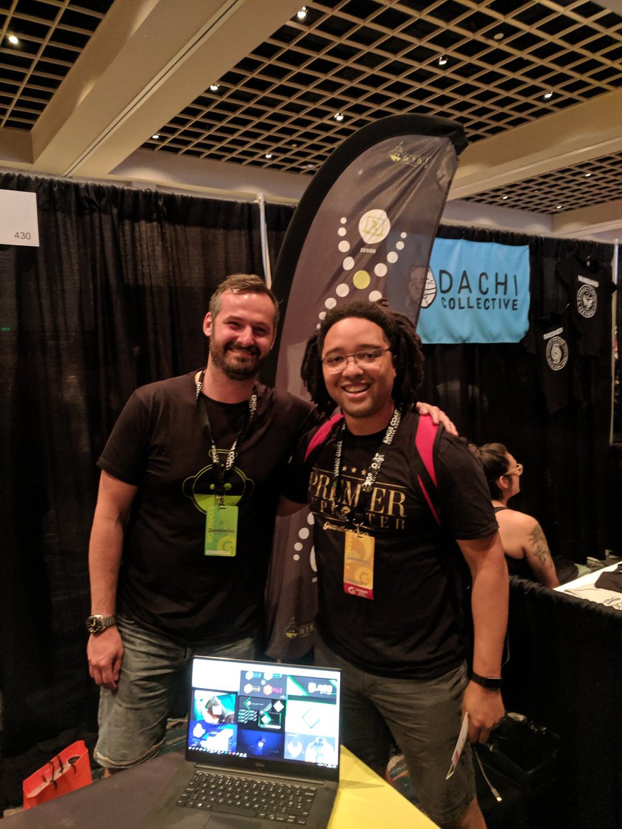 twitch_u_r_ken's tweet photo. Tasty artwork and tasty beverages! #GetAdvanced #GuardianCon2019 https://t.co/aEgvSR01p7