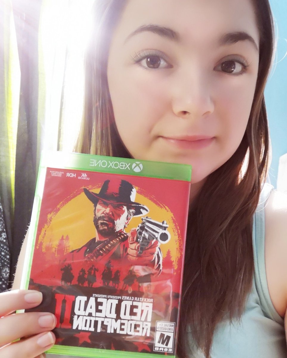 New game! Red dead Redemption 2!!! It's amazing, already on chapter 2 and I started playing yesterday! 😁 @RockstarGames @Xbox