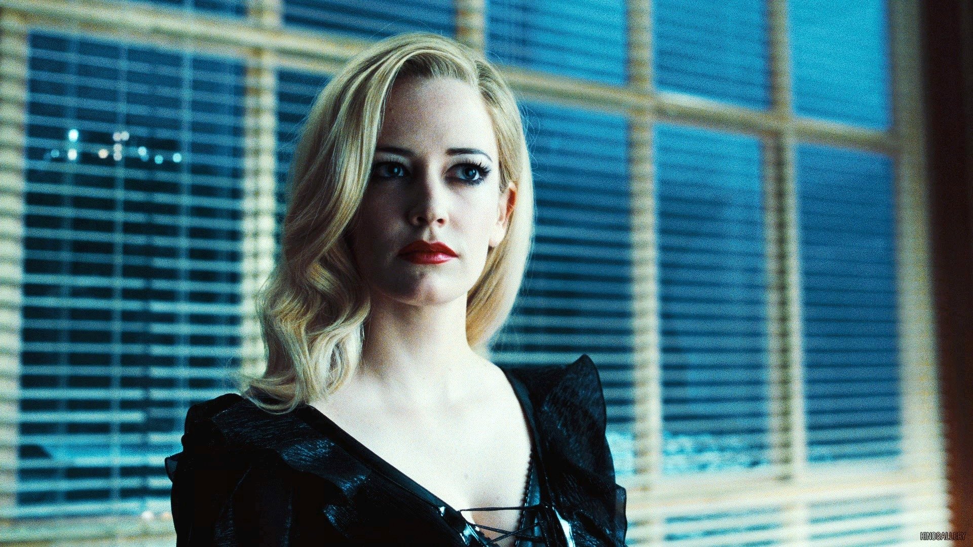 Happy Birthday to the one and only Eva Green!!! 