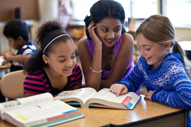 GOSA_GA's tweet photo. This year, three #TinyGrant winners will implement innovative projects for their students. Learn more about the grantees and their projects here: https://t.co/co8QyAq0G3 @FultonCoSchools @pauldingboe https://t.co/7RmlGHdnsG