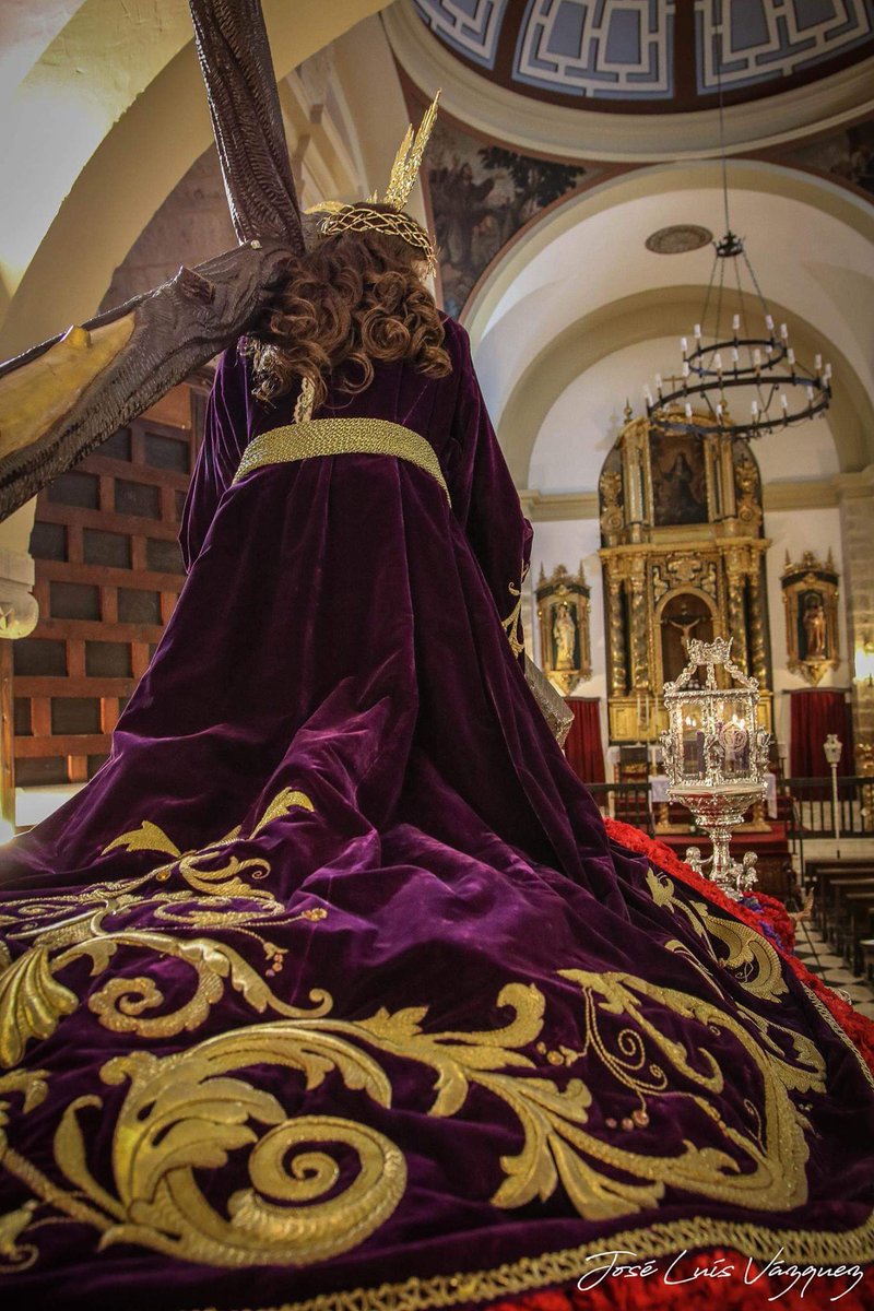 Hoy es #MiércolesDeCeniza. "Conviértete y cree en el Evangelio".