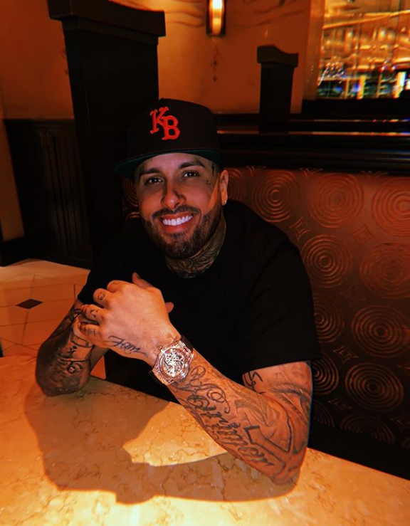 NickyJamPR's tweet photo. 😁 https://t.co/ccxQ1vnCA0
