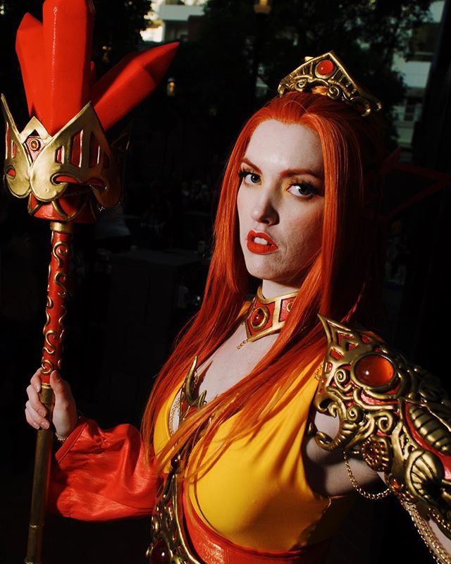 SoundSamK's tweet photo. Next up we have a very detailed fusion cosplay! This is cosplay is a cross between the fire #Pokemon #flareon and #tyrandewhisperwind from #worldofwarcraft ! The cosplayer is the lovely @jofatecosplay! What an amazing job! My wonderful girlfriend Molli C… https://t.co/n1OienBwvI https://t.co/67ExCWTqX2
