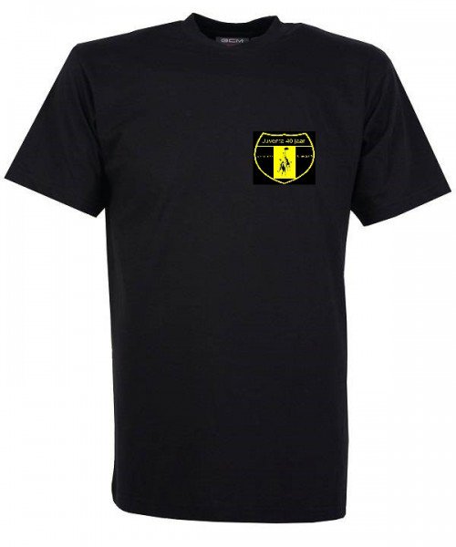 BasHuisinga's tweet image. Nog 2 kansen om zo'n mooi jubileumshirt te passen en te bestellen. GRATIS voor leden, €7,50 voor niet leden. Evt. je naam achterop kost €7,50. Vanavond van 19.00 tot 20.00 uur en donderdagavond van 19.00 tot 21.00 uur in de kantine van sporthal De Beek!