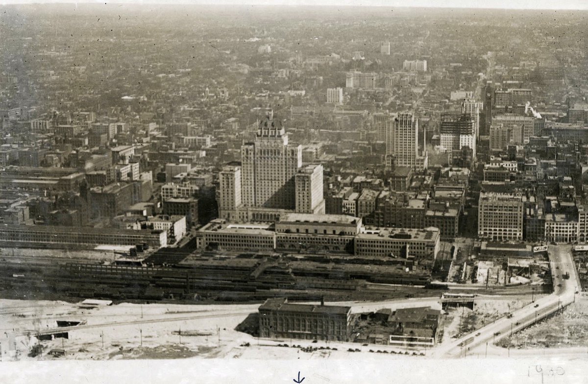 Our city turns 185 today! Happy Birthday, Toronto 🎂✨
#TorontoDay #TO185