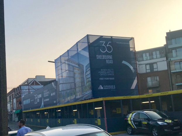 macgroupcom's tweet photo. #TEAMmac continued works at 35 Shelbourne Road, Ballsbridge, Dublin.
Bringing a new lease of life to this D4 building! 👷 #ShellAndCore #ExceedExpectations #DublinSpaces #OfficeSpace #NewOffices #DublinOffices https://t.co/jYpG4VVX6F