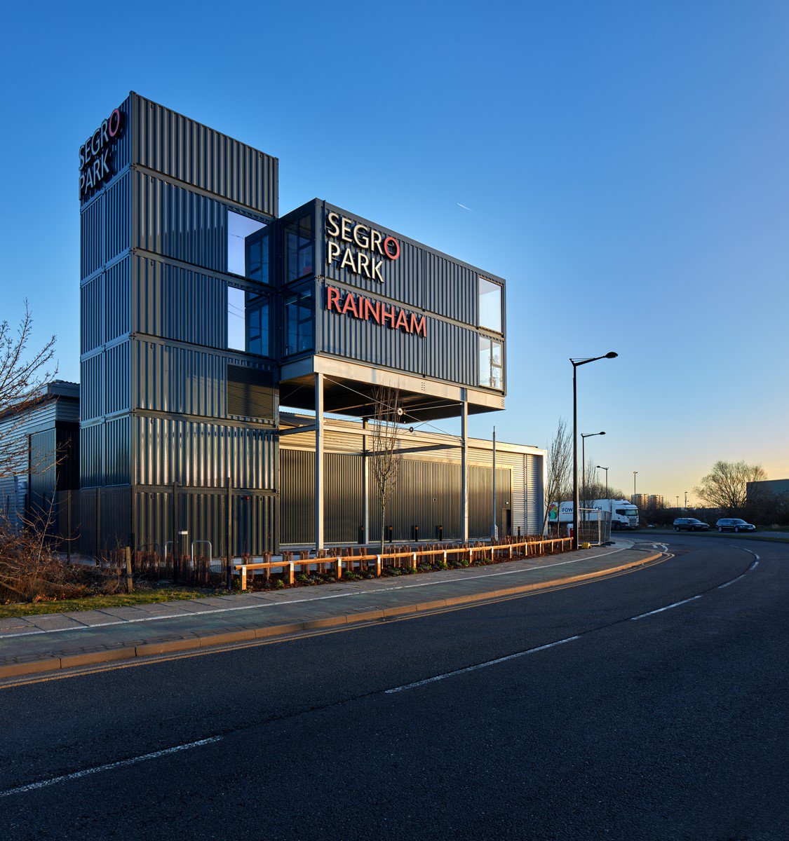 One of our directors, Des O'Dwyer, will be speaking at #Exploreoffsite at the #Furturebuild2019 today, discussing the use of Steel Volumetric technology in our project for a Marketing Suite at Segro Park <a href="/SEGROplc/">SEGRO plc</a> <a href="/ExploreOffsite/">Explore Offsite</a> <a href="/FuturebuildNow/">Futurebuild</a>