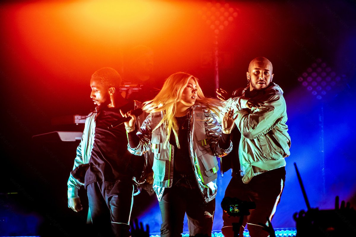 MyiPop's tweet photo. 📝Crónica | @HayleyKiyoko supera todas las expectativas en su primer concierto en Madrid ➡️ https://t.co/L5X1preAj0
#ExpectationsEncoreTour #ExpectationsTour #HayleyKiyokoMadrid https://t.co/AcrjRZNnnn
