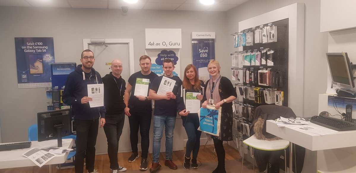 O2GuruWillSale's tweet image. We had a fantastic morning session today with Jane from the @alzheimerssoc learning lots about the disease and how it affects, so our team are now fully clued up!