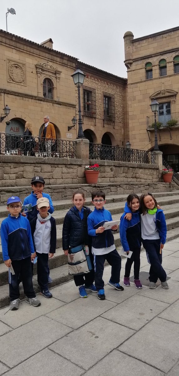 Gimcana del Sarró, descoberta del funcionament i la cultura d'un poble al <a href="/PobleEspanyol/">Poble Espanyol</a> 2/2