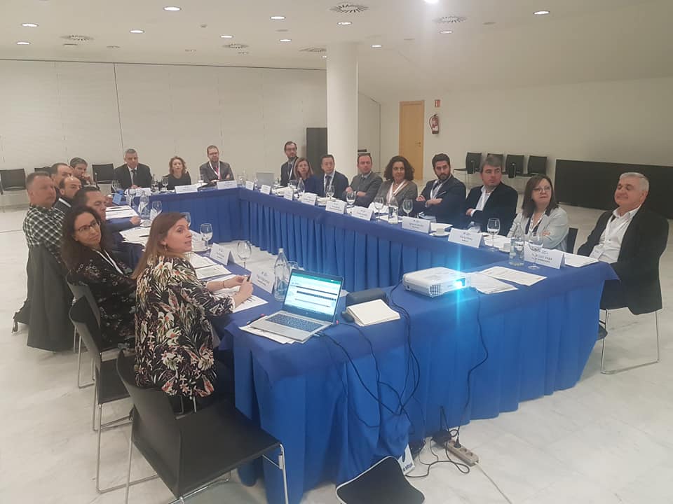 ceeiasturias's tweet image. Hoy #CEEIAsturias en el jurado del Premio @Emprendedor_XXI en Asturias. 4 empresas finalistas: @Microviable, @Triditive, #SVMAC y #Cryosphera.