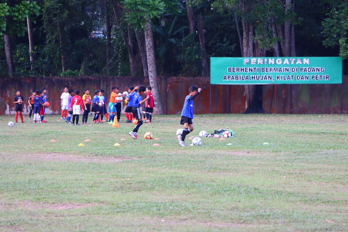 At Wangsa Maju On Twitter Latihan Akademi Tunas Wangsa Maju Bersambung Lagi Hari Ini Nfdpmalaysia Akademitunas Atwangsamaju Nfdpofficial Nfdpmalaysia Syedsaddiq Msnmalaysia Https T Co Fkxtk3om6q