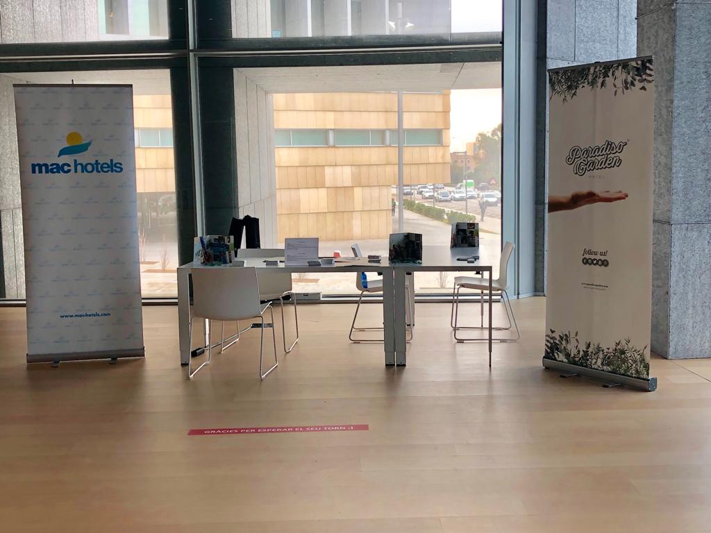 Podéis encontrarnos en la Feria de ocupación desde las 9.30h de hoy hasta mañana a las 17h. Muchos ya han venido a vernos.

¡Os esperamos!