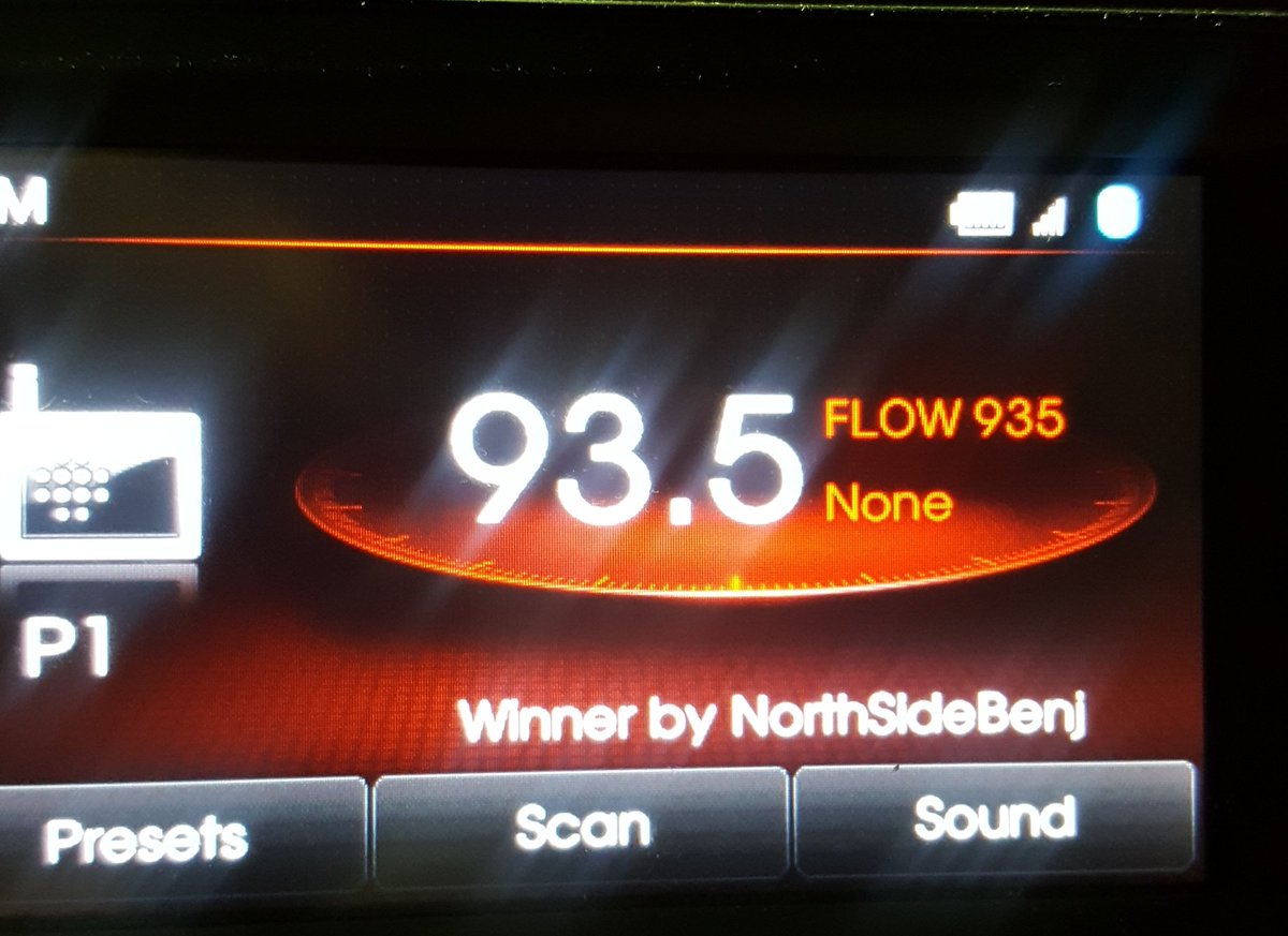 sherissemason's tweet photo. Love! @FLOW935TO @PeterKash #TorontoTakeover https://t.co/fH2ZG6q2dc