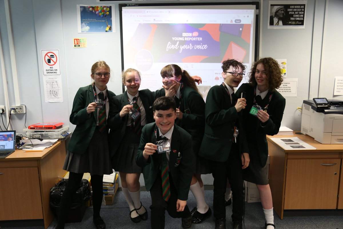 arrowsmithbbc's tweet photo. Some of our @arrowsmithbbc working hard on their news stories! #BBCYoungReporter #journalist https://t.co/RFFrJCEGZe