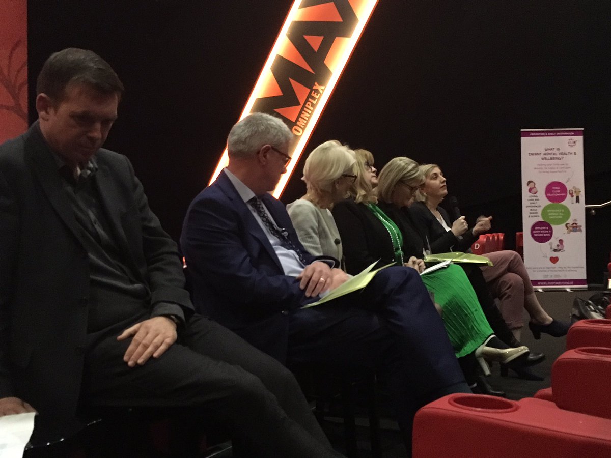 mdafinova's tweet photo. Our panel of experts discussing the effects of toxic stress on children's developing brains. #ABCStartRight #positiveparenting https://t.co/JlyaoRTr8z