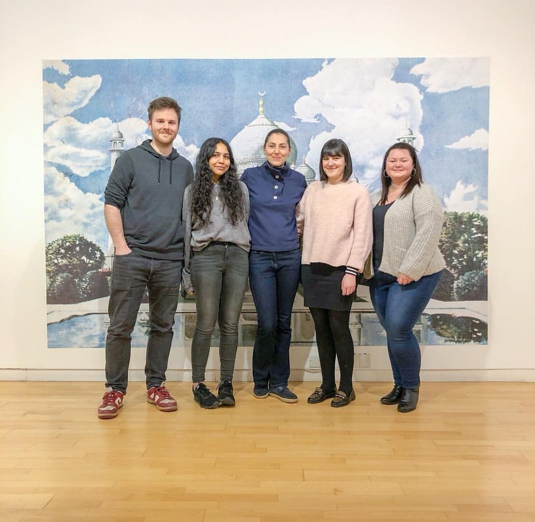 Ilisa_Stack's tweet photo. Not one for getting my photo taken but who could resist such a beautiful backdrop.
Thanks again @ArpitaShah_ for such a wonderful talk and exhibition walk round of the beautiful #Nalini. Thanks to James Pfaff for the image. #newphotographersguild https://t.co/Pv1N4O7obG