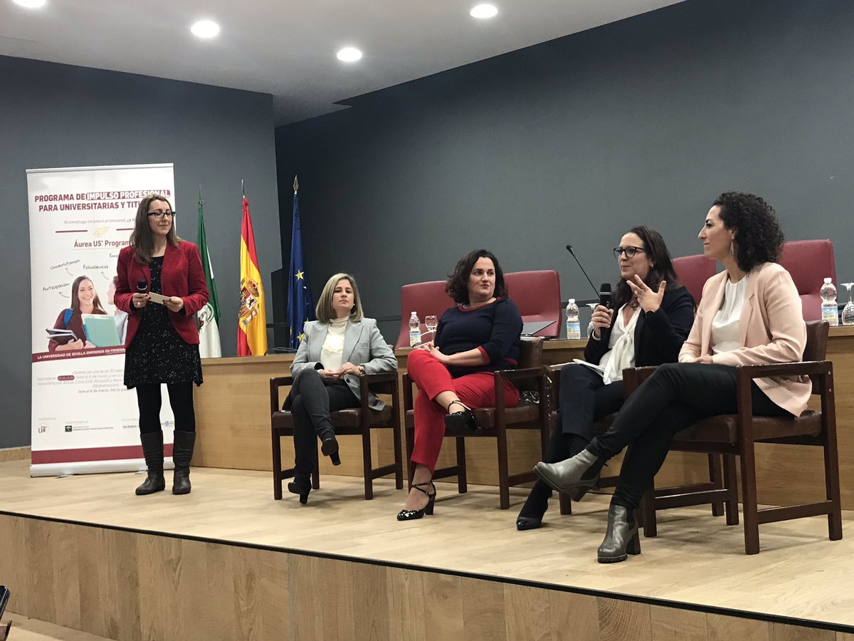 Mujeres líderes de departamentos estratégicos de @PrensaRENAULT <a href="/Airbus/">Airbus</a> <a href="/CocaCola_es/">Coca-Cola España</a> <a href="/MicrosoftES/">Microsoft España</a> exponen su experiencia profesional y animan al emponderamiento personal 
#USEmprende
