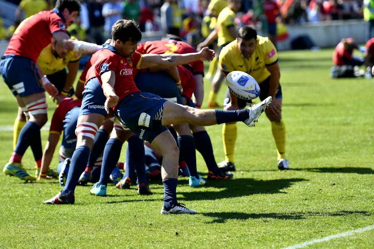 Club16ro's tweet photo. πͺπΈππ·π΄ Spania-Romania, 21-18
Meciul de la Madrid in cateva imagini. Felicitari Spaniei pentru rezultat si multumim pentru lectia de revenire de la 0-13 si de protejare a victoriei pana la final! Pe data viitoare! Hai Romania! #SPAvROU #REC2019 #RugbyRomania πΈ Walter Degirolmo https://t.co/vV5gRjrkS5