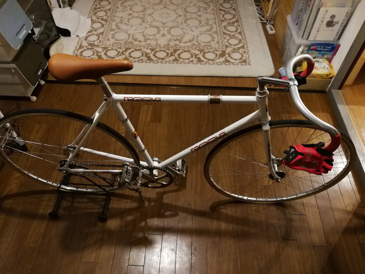 ベタ白自転車 hashtag on Twitter