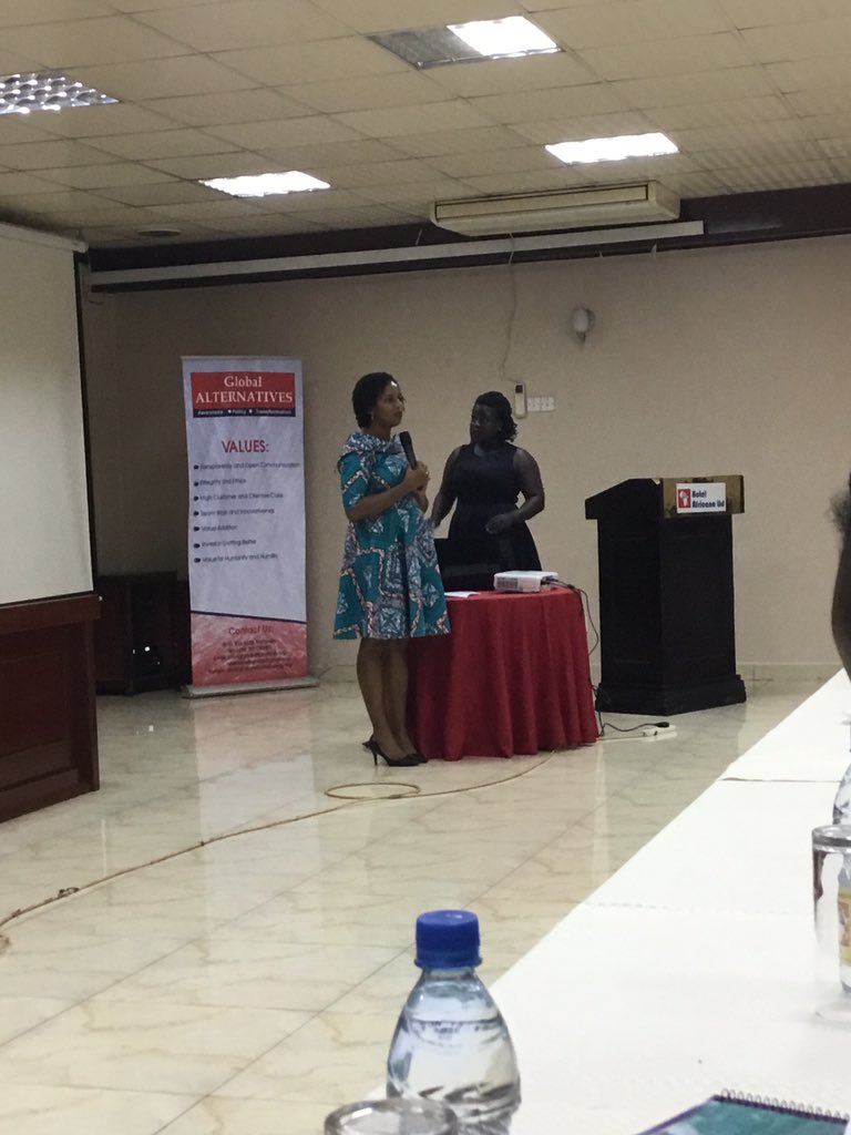 uwonet's tweet photo. Todayโs #intergenerationdialogue is meant to ensure that demographic change is not viewed only as a conflict & battle for resources between young and old but that the challenges it poses can also be understood as opportunities. @aramberso
#UnitedWomenCan #SolidarityWomensMovtUg https://t.co/vmWRD22bN7