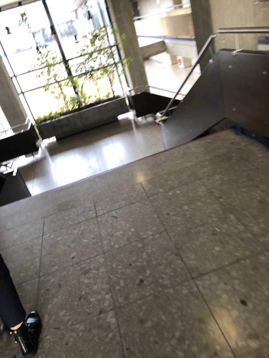 AdacPanda's tweet photo. mal kurz geflüchtet 🤫#PflegeundTechnik2019 https://t.co/6CdEM1vGiD